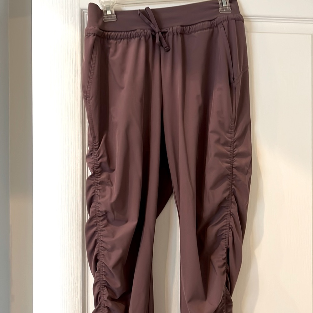 Athleta Attitude Pant size 4, purple